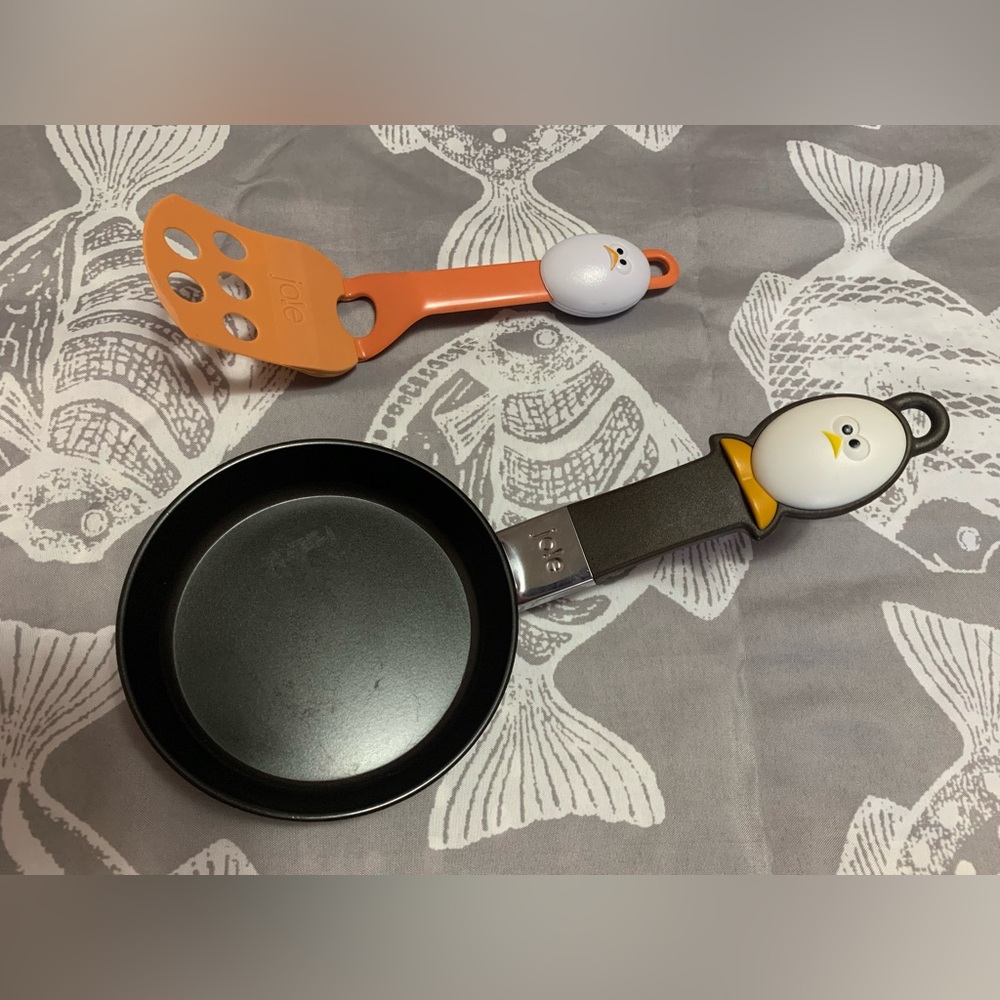 Joie Mini Nonstick and Fry Egg Skillet and Spatula